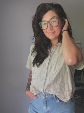 Meet your Posher, Danielle